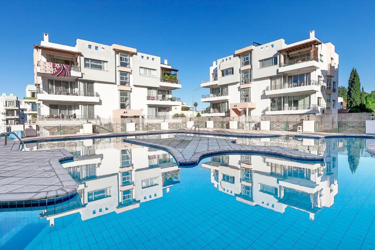 Rix Sunny Apartments Kyrenia  Exteriér fotografie
